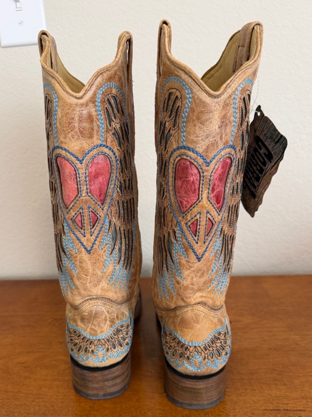Corral Tan Leather Winged Heart Embroidered Heeled Boots - Picture 7 of 7